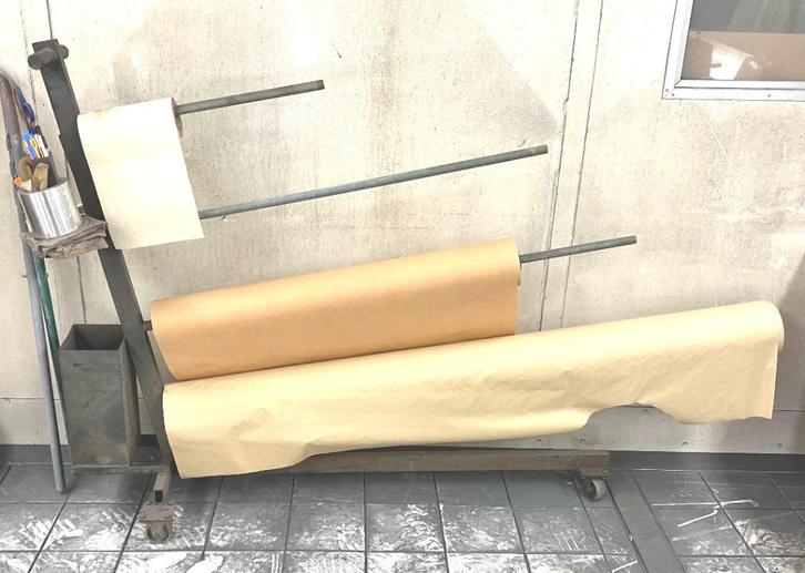 Afplakpapier / maskeerpapier afroller., Auto diversen, Autogereedschap, Gebruikt, Ophalen