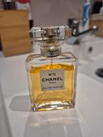 Chanel nr 5, Enlèvement