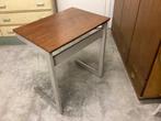 Bureau tafeltje, Huis en Inrichting, Bureaus, Ophalen, Zo goed als nieuw, Bureau