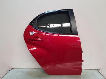 PORTIER RECHTS ACHTER Toyota Yaris IV (P21 / PA1 / PH1) beschikbaar voor biedingen