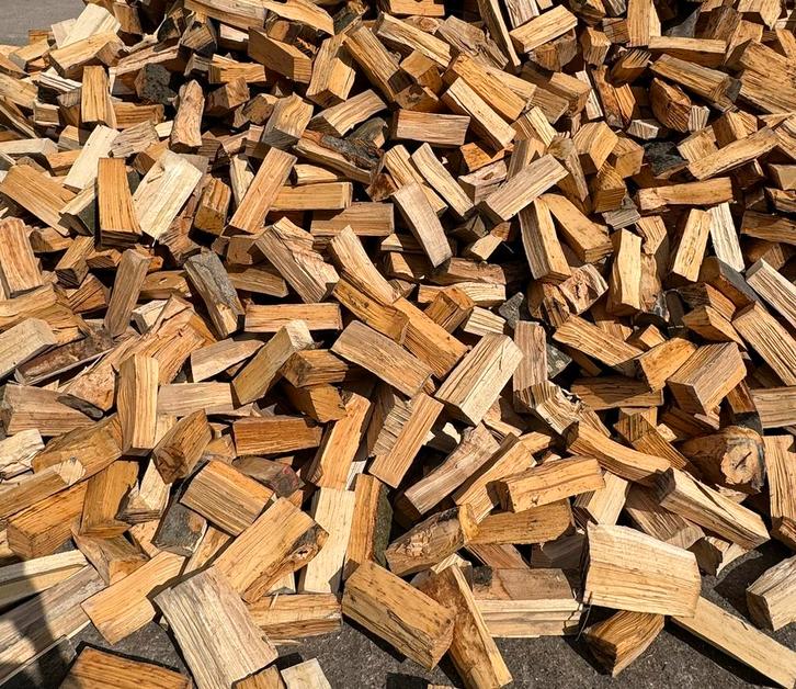 Brandhout haardhout kachelhout droog eiken top kwaliteit, Tuin en Terras, Brandhout, Eikenhout, Ophalen of Verzenden