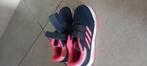Adidas 35, Kinderen en Baby's, Ophalen of Verzenden, Nieuw