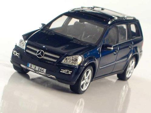 1/43 Mercedes GL-klasse 2005 - Minichamps, Hobby en Vrije tijd, Modelauto's | 1:43, Zo goed als nieuw, Auto, MiniChamps, Ophalen of Verzenden