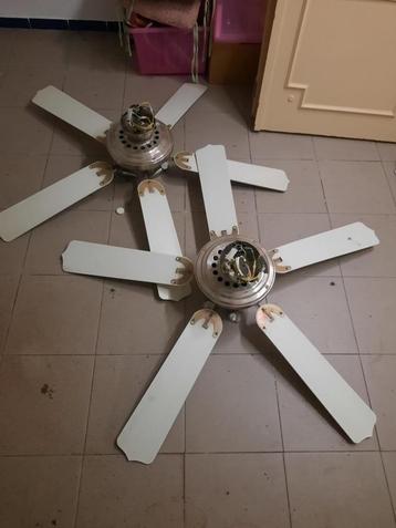 Ventilator met 3 spots beschikbaar voor biedingen