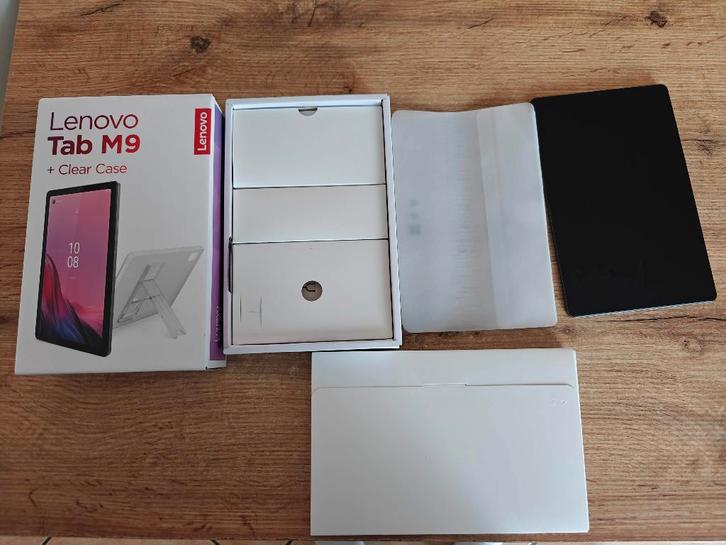 Tablette Lenovo Tab M9 + clear case TB310FU 3G+32Gb 2, Computers en Software, Android Tablets, Gebruikt, Wi-Fi, 9 inch, 32 GB