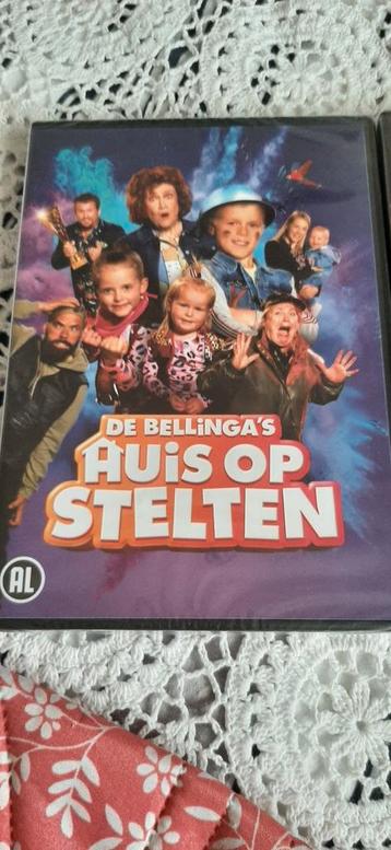Dvd huis op stelten en musical  greatest days beschikbaar voor biedingen