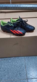 Voetbalschoenen, Sport en Fitness, Ophalen of Verzenden, Zo goed als nieuw, Schoenen