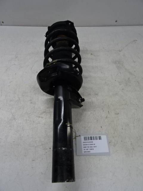 AMORTISSEUR OU ABSORBEUR DE CHOC AVANT DROIT Superb (3TAA), Utilisé, Skoda