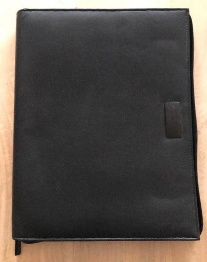 Farde à documents Addex, Enlèvement, Neuf