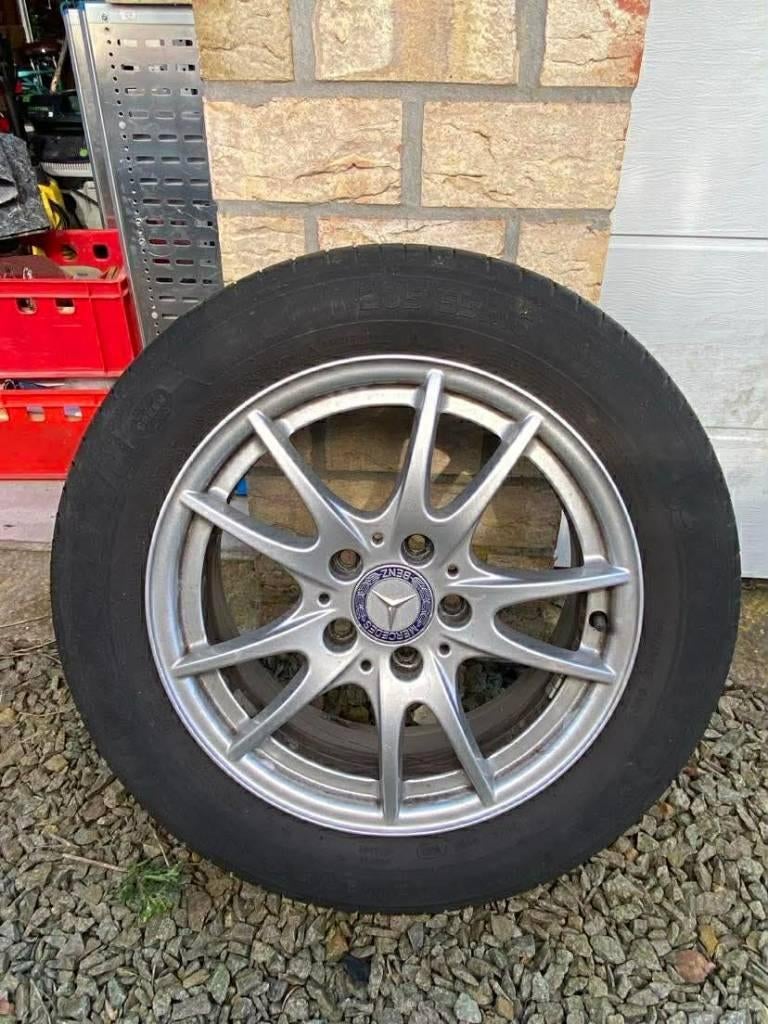 Auto banden, Auto-onderdelen, Banden en Velgen, Ophalen, Gebruikt, 16 inch, 205 mm
