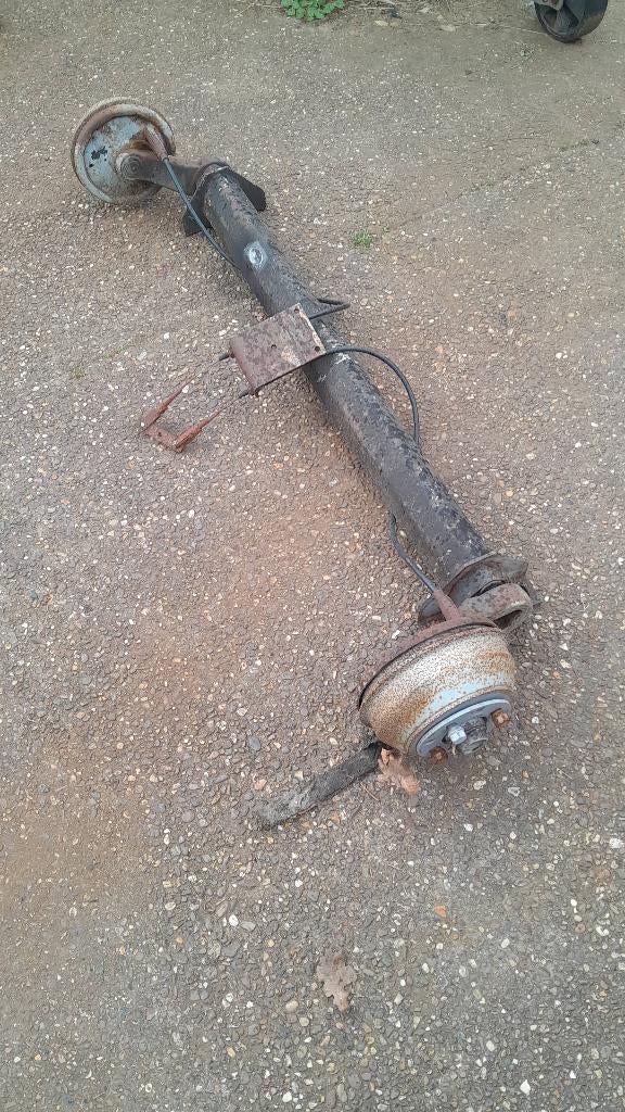 Torsieas aanhangwagen (geremd), Enlèvement, Utilisé