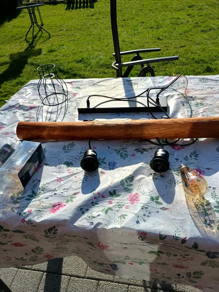 Lustre, Enlèvement, Neuf