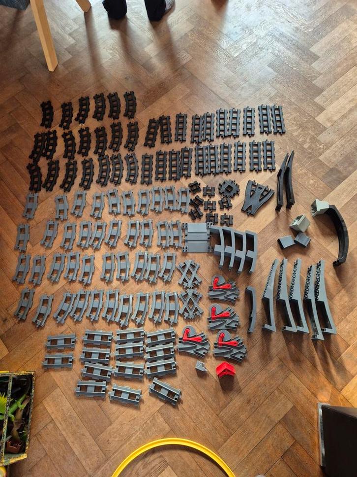 Elektrische duplo trein veel treinspoor accessoires sporen, Enfants & Bébés, Jouets | Duplo & Lego, Duplo, Enlèvement