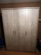 Twee kledingkasten, Maison & Meubles, Armoires | Armoires à porte coulissante & Armoires à archives, Enlèvement, Utilisé