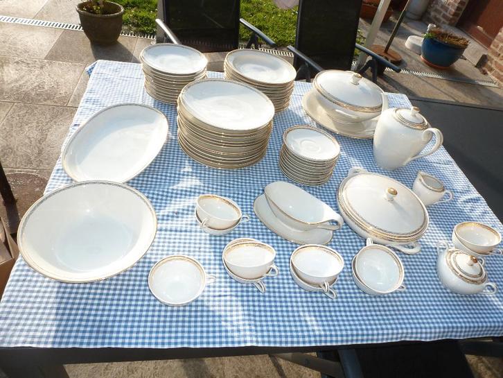 ancien service de table Bavaria en porcelaine (comme neuf), Antiquités & Art, Antiquités | Services (vaisselle) complet, Enlèvement