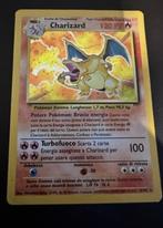 Charizard base set (holo), Hobby en Vrije tijd, Verzamelkaartspellen | Pokémon, Ophalen of Verzenden, Gebruikt, Losse kaart