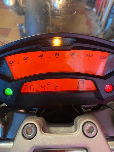 Ducati Monster 696, Motoren, Motoren | Ducati, Particulier, Naked bike, meer dan 35 kW, 2 cilinders, Motorrijbewijs A, ABS, Sportuitlaat