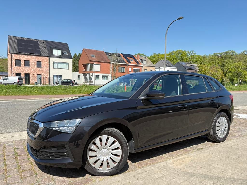 Skoda Scala | 12 Maanden Garantie | 93 Dkm | Benzine | 2019|, Voorwielaandrijving, Zwart, 5 deurs, 3 cilinders