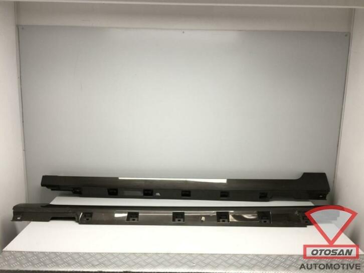vw passat b8 2019 variant side skirt set l+r lb8r, Gebruikt, Volkswagen, Volkswagen AG, Vw@volkswagen.de