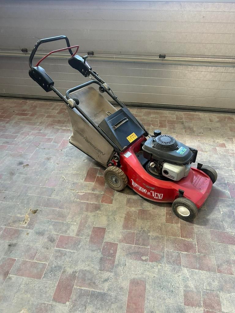 Queen garden, Jardin & Terrasse, Tondeuse rotative, Utilisé, Sac de ramassage, Tondeuses à gazon à essence