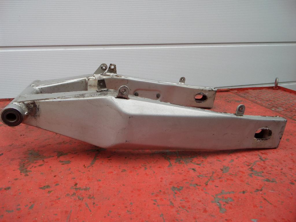 Bras oscillant Yamaha YZF600R thundercat, Enlèvement ou Envoi, Utilisé