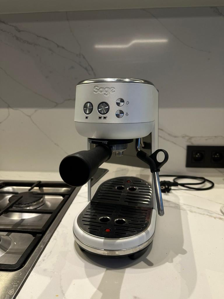 Sage the Bambino espressomachine, Ophalen, Gemalen koffie