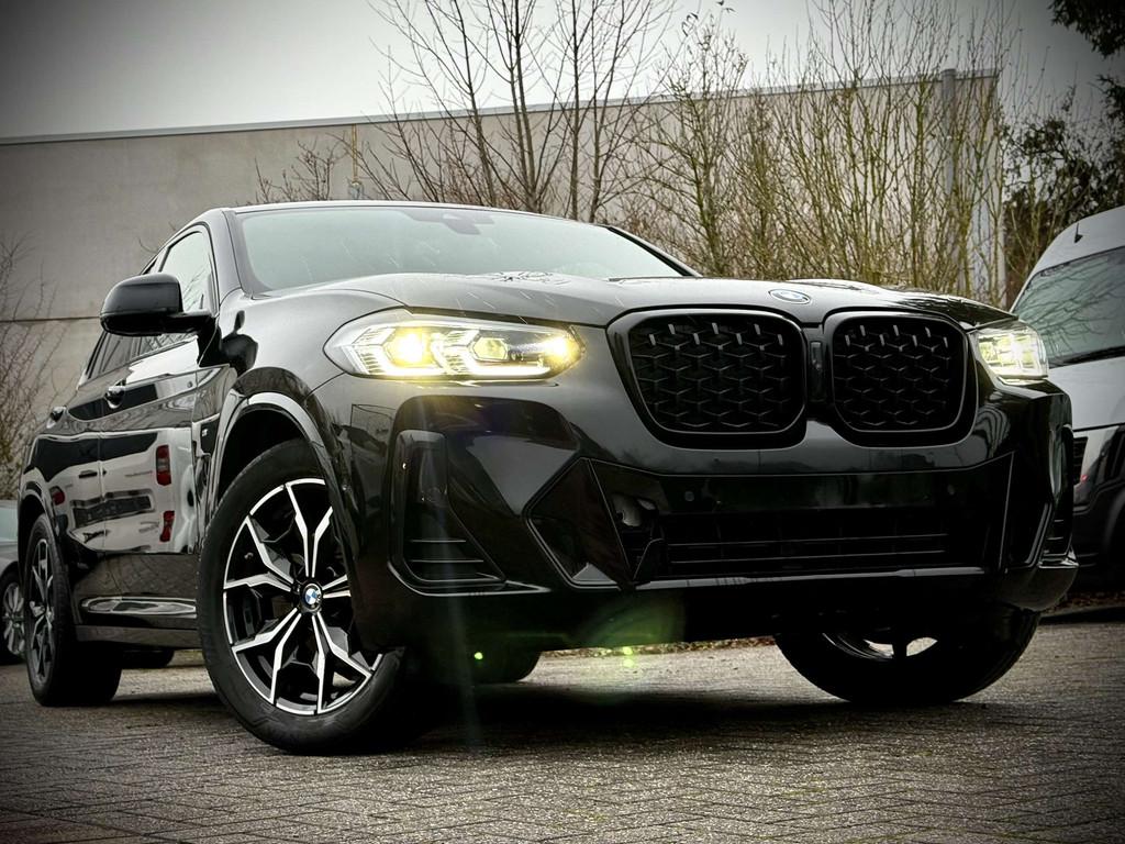 BMW X4 X4 2.0 dA xDrive20 MHEV Pack M ! Pano Belgium car, Automaat, Zwart, 4 cilinders, https://public.car-pass.be/vhr/bf8ac1c0-2e3b-41e7-8581-f44ed7342618