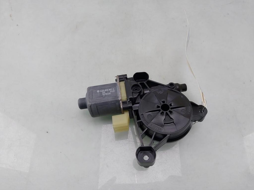 MOTEUR LEVE VITRE ELECTRIQUE Volkswagen Golf VIII (CD1), Autos : Pièces & Accessoires, Utilisé, Volkswagen