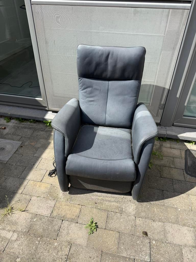 Elektrische zetel, Ophalen, Zo goed als nieuw