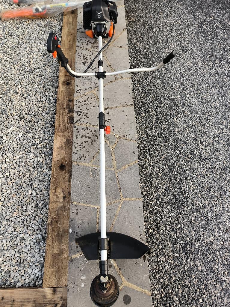 Débroussailleuse Fuxtec, Jardin & Terrasse, Débroussailleuses, Enlèvement, Utilisé, 10 à 30 cm, Autre