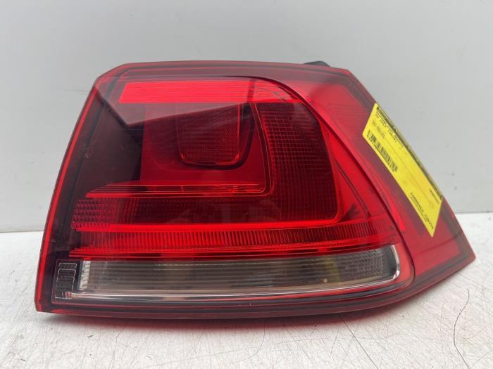 Achterlicht rechts van een Volkswagen Golf, Gebruikt, -, Volkswagen, -