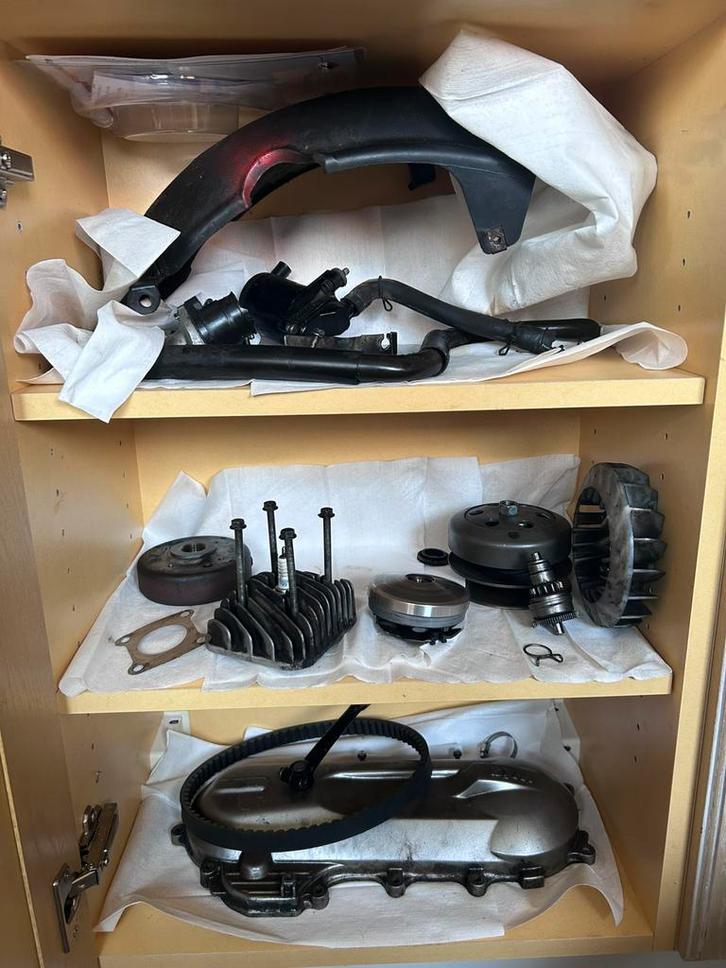 Sym onderdelen., Fietsen en Brommers, Scooters | SYM, Zo goed als nieuw, Ophalen