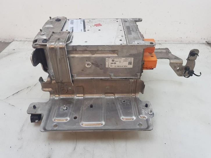 CHARGEUR DE BATTERIE (|5QE915681S|5QE915681DP|), Autos : Divers, Outils de voiture, Utilisé