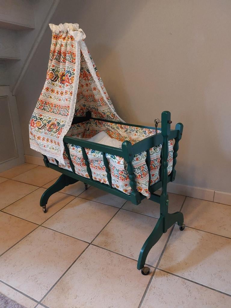 Poppen wiegje, Kinderen en Baby's, Ophalen