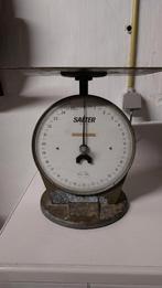 Salter weegschaal, Ophalen