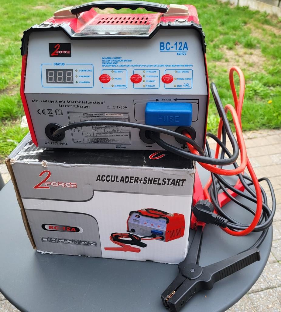 Acculader +Snelstart nog nieuw, Ophalen, Nieuw