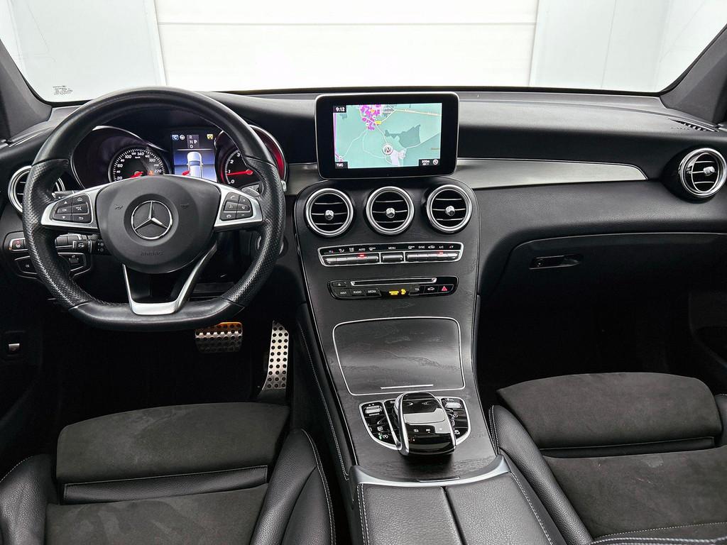 Mercedes-Benz GLC-klasse 250 4matic SUV AMG Line Night Pack, Auto's, Mercedes-Benz, Stof, Gebruikt, Zwart, 5 deurs