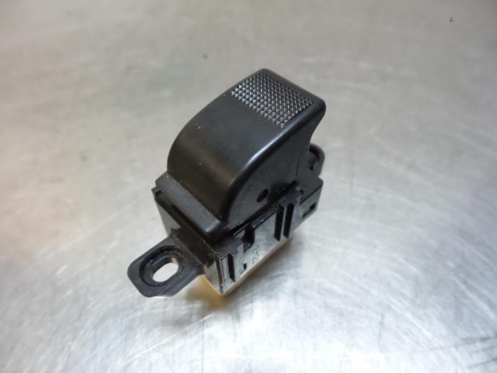 Elektrisch Raam Schakelaar van een Mazda 6 (6 02-), Auto-onderdelen, Dashboard en Schakelaars, Mazda, Gebruikt, 3 maanden garantie