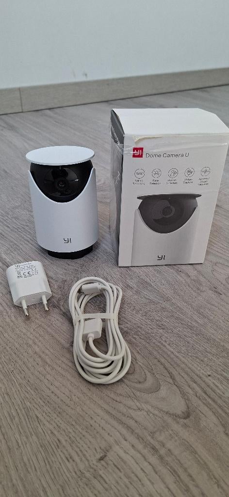 Yi Dome U +4x binnen camera en 1x buiten, Ophalen of Verzenden, Gebruikt, Binnencamera
