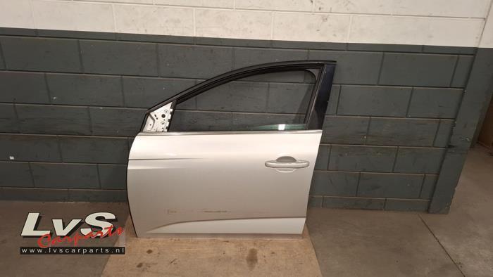 Portier 4Deurs links-voor van een Renault Megane (TED69), Auto-onderdelen, Carrosserie, Deur, Renault, Gebruikt, 3 maanden garantie