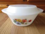 vintage arcopal cocotte motifs anémones, Ophalen of Verzenden, Zo goed als nieuw, Kom(men)