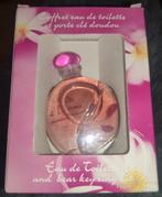 Parfum Ode à l'Amour  + porte clef doudou, Bijoux, Sacs & Beauté, Beauté | Parfums, Enlèvement, Neuf