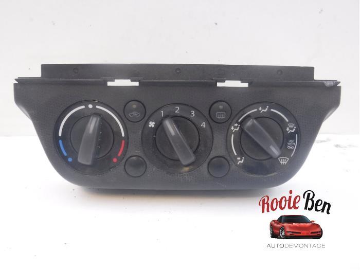 Kachel Bedieningspaneel van een Suzuki Swift, Gebruikt, -, -, Ophalen of Verzenden