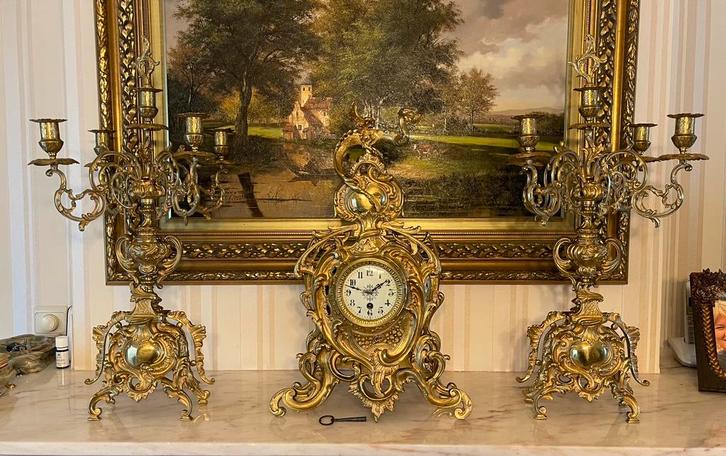Vergulde bronzen schouwgarnituur, ca 1880, Antiek en Kunst, Antiek | Klokken, Ophalen