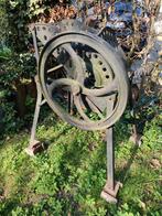 Antieke biet in gietijzer en gesmeed staal - plantenbak, Ophalen, Gebruikt