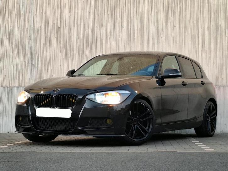 BMW 114D /PACK M EXTERIEUR/EURO 5B /2014 /VELGEN/CARNET/

️, Auto's, BMW, Bedrijf, 1 Reeks, Diesel, Euro 5, Berline, 5 deurs, Handgeschakeld