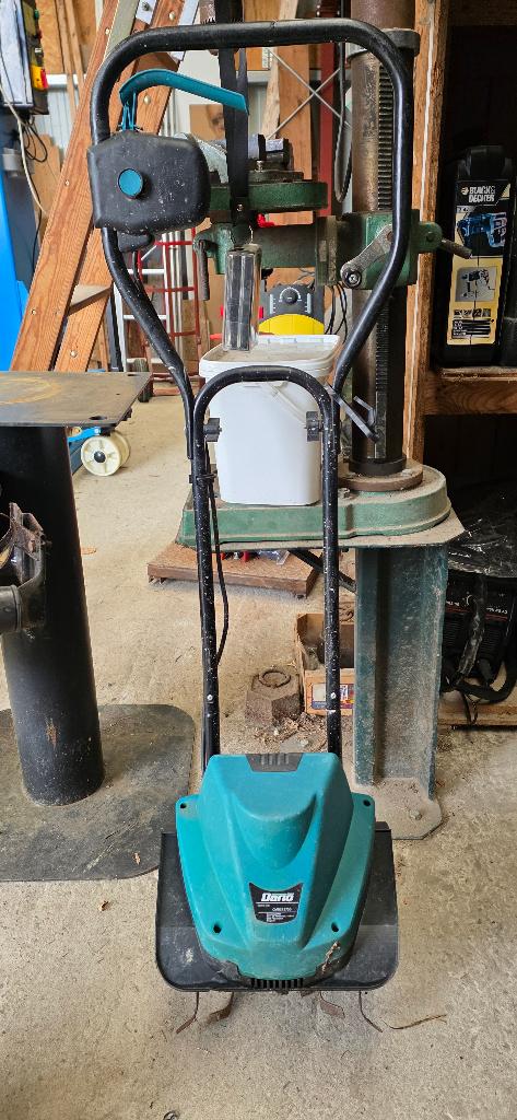 Motobineuse électrique, Électrique, Enlèvement, Utilisé, DARIO Tools