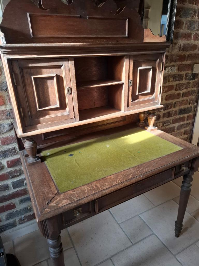 Antieke kast uit het klooster, Huis en Inrichting, Kasten | Secretaires, Ophalen