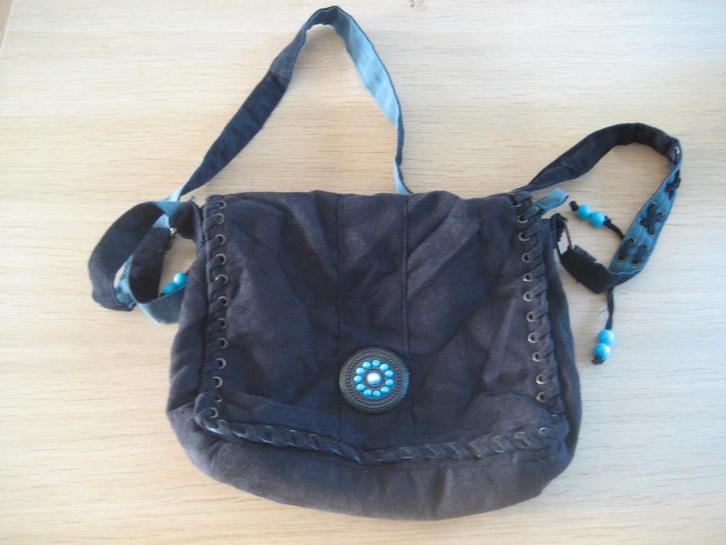 Handtasje / Schoudertas, Handtassen en Accessoires, Tassen | Damestassen, Gebruikt, Schoudertasje, Zwart, Ophalen of Verzenden