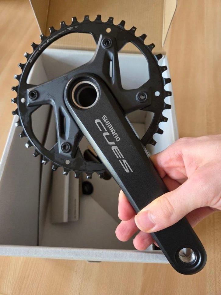 Shimano Cues FC-U6030-1 40T Crankstel, Fietsen en Brommers, Fietsonderdelen, Zo goed als nieuw, Algemeen, Crankstel of Pedalen